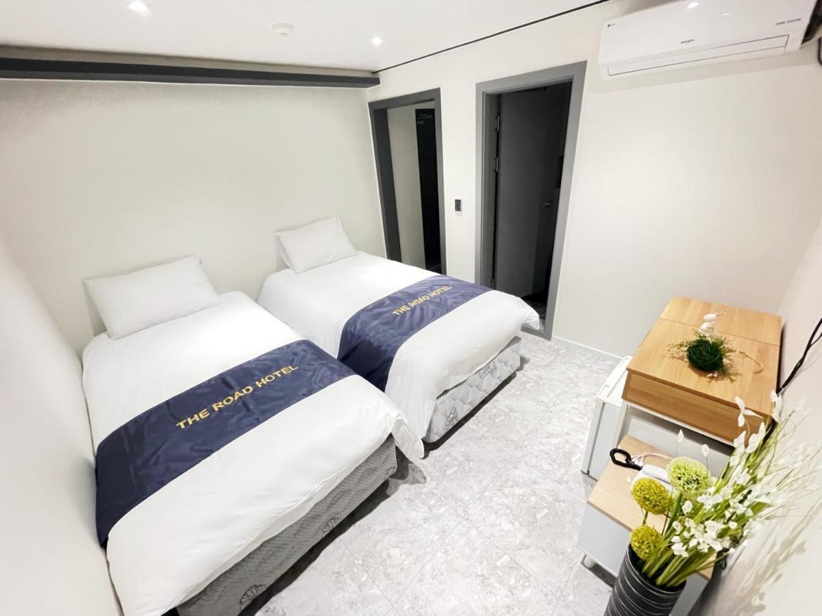 The Road Hotel Сеул Экстерьер фото