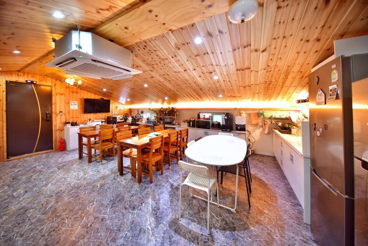 The Road Hotel Сеул Экстерьер фото